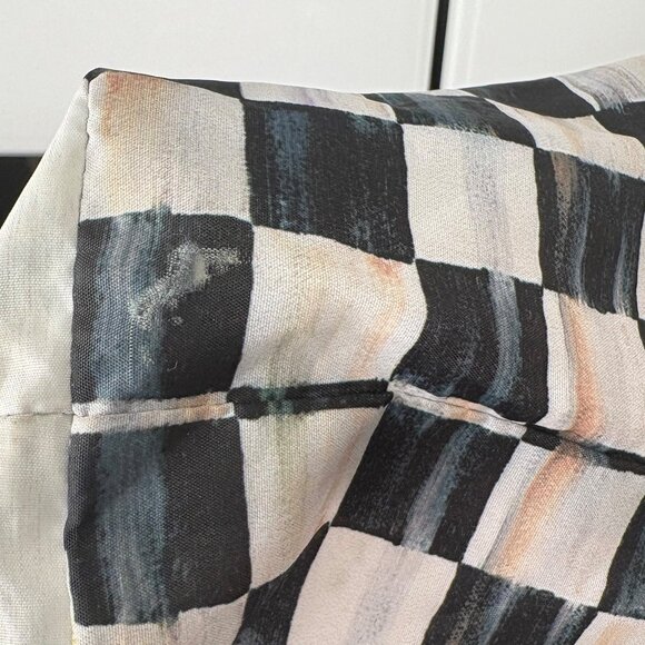 MacKenzie-Childs Courtly Flower Market To Go Tote - Picture 5 of 6